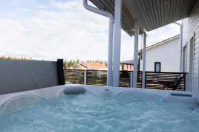Aurora Villa with Jacuzzi, Rovaniemi